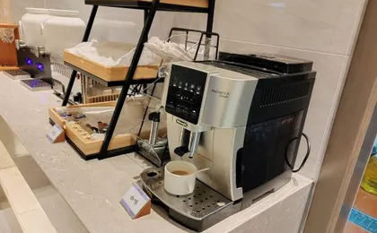 Shanghai Yucheng Hotel (Longdong Avenue Branch, Zhangjiang Park)
