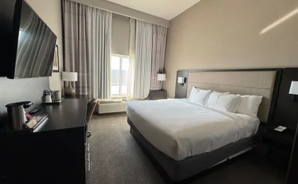 Surface Boutique Hotel, Will Rogers Airport, Fairgrounds, Restaurant & Bar