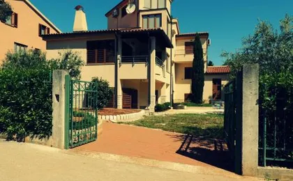 Stoja Apartment