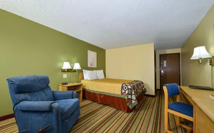 Super 8 by Wyndham Minot Airport