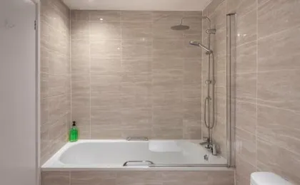 2 Bed town house with Garden in Hackney London