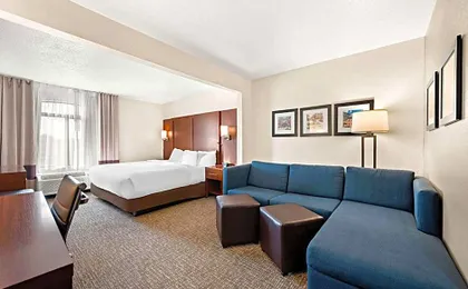 Comfort Inn & Suites Decatur-Forsyth