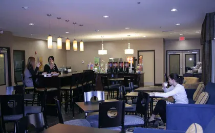 Hampton Inn Olathe