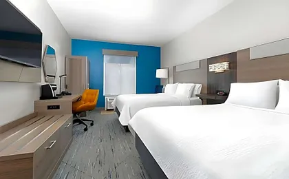 Holiday Inn Express Hotel & Suites Livingston By IHG