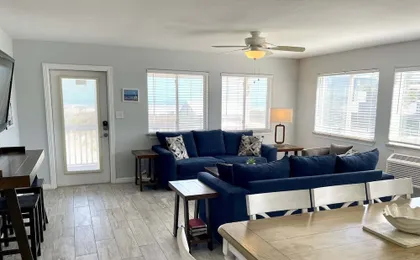 Beachgate Condo Suites And Hotel 227+229 2 Bedroom Condo