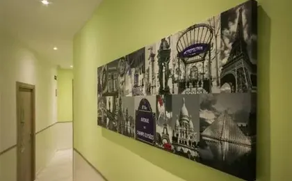 Hostal Adis
