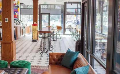 11th Avenue Hotel And Hostel