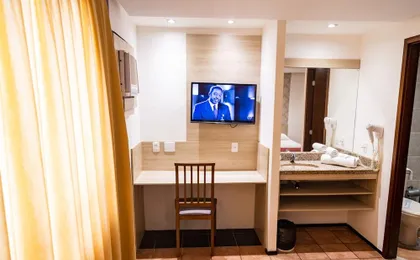 Plaza Praia Suites