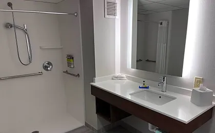 Holiday Inn Express Hotel & Suites Williamsport By IHG