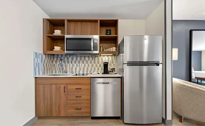 Everhome Suites San Bernardino - Loma Linda