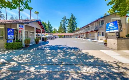 Americas Best Value Inn - Sky Ranch