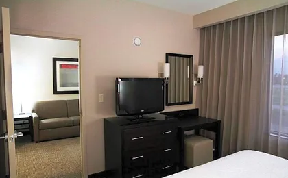 Embassy Suites By Hilton Ontario Airport