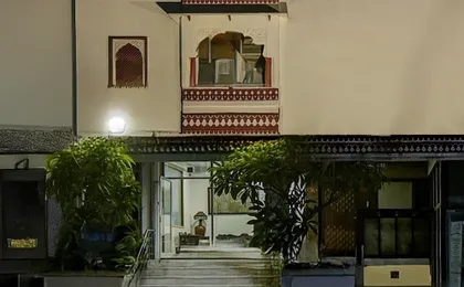 Townhouse Chandpole Metro Station 2
