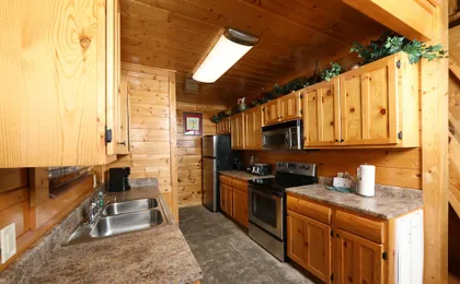 Up Up Away - Two Bedroom Cabin