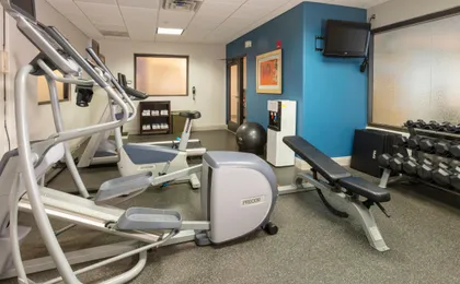Holiday Inn Express & Suites Jacksonville Airport