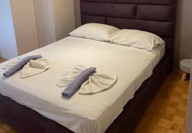 Apartment By The Center