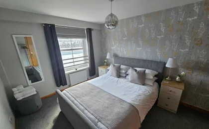 37 Farraline Court, City Centre Apartment
