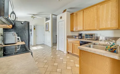 9 Mi to WEC & Dtwn Ocala! Family Haven w/ Patio