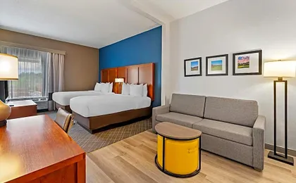 Comfort Suites Bethlehem Near Lehigh University and LVI Airport