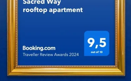 Sacred Way Rooftop Apartment