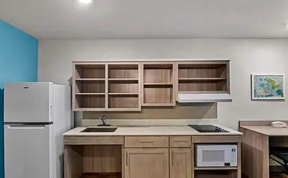 WoodSpring Suites Newington - Hartford South