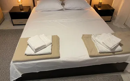 Almond Apartment