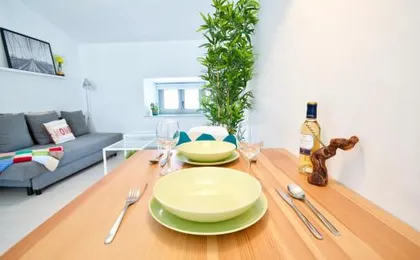 MalagaUrbanRooms - City View
