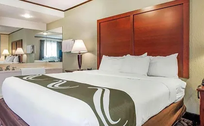 Quality Inn & Suites Zanesville City Center