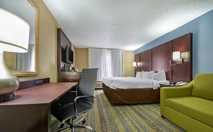 Clarion Hotel Conference Center - North