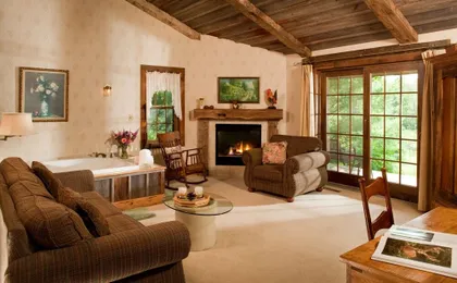 Chanticleer Cabins
