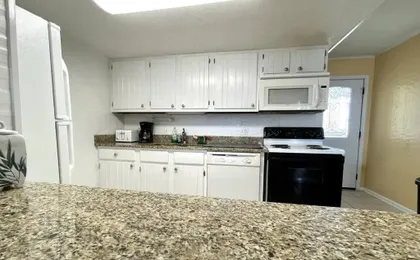 *OCEANFRONT HOUSE ON THE SAND*6 Kings*12br, 12ba*Private Hot Tub*SLEEP 36*PGP