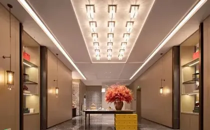 Wuhan Jiangtan Jianghan Road Pedestrian Street ECHENG Hotel