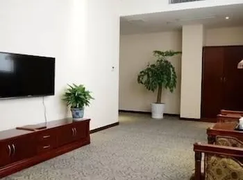 Chengdu Spring Business Hotel