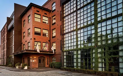 The Loom Hotel, Tapestry Collection by Hilton (H)
