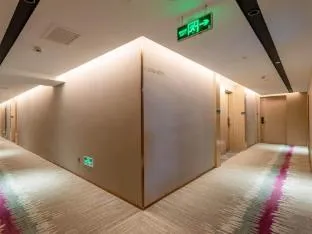 Lavande Hotel Guangzhou Luochongwei Bus Terminal