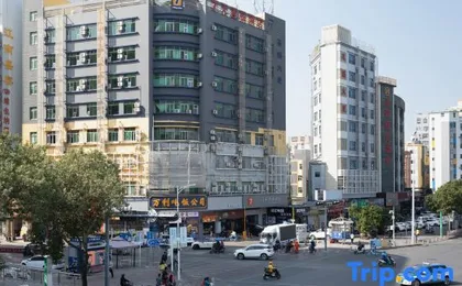7Days Inn Premium Hotel (Shenzhen Airport Gushu Subway Station)