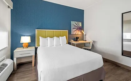 SureStay Hotel by Best Western Santa Monica