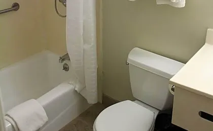 Layne Hotel