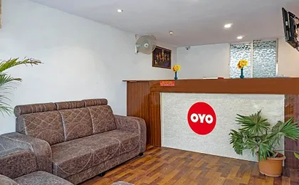 Hotel O Way Point