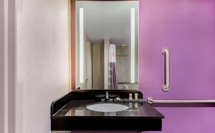 La Quinta Inn by Wyndham West Long Branch