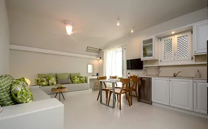 Antony Suites (Adults Only)