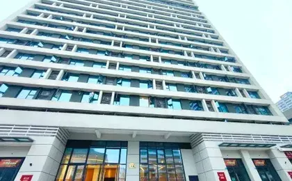Huajian HOUSE Smart Homestay (Chengdu University of Traditional Chinese Medicine Wansheng)