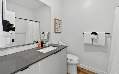 Desert Escape Townhome - Pool & Gym