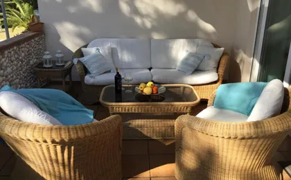 Very Nice Family Apartment, Direct Pool Access