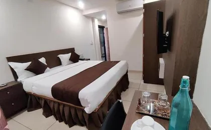 Hotel Golden Wings