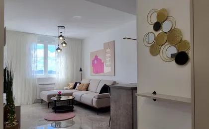 Superb Apartment "50shades" with Balcony And Free Parking in the Garage