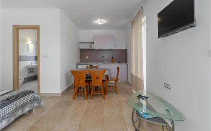Gorgeous Apartment in Crikvenica with Wifi