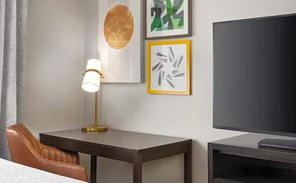 Holiday Inn & Suites Albuquerque Airport By IHG