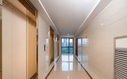 Chongqing West Railway Station Houke Wisdom Hotel (Baguocheng Branch)