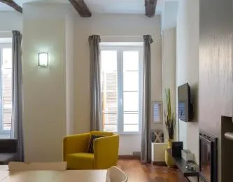 Magnifiques Appartements au coeur du Vieux Nice